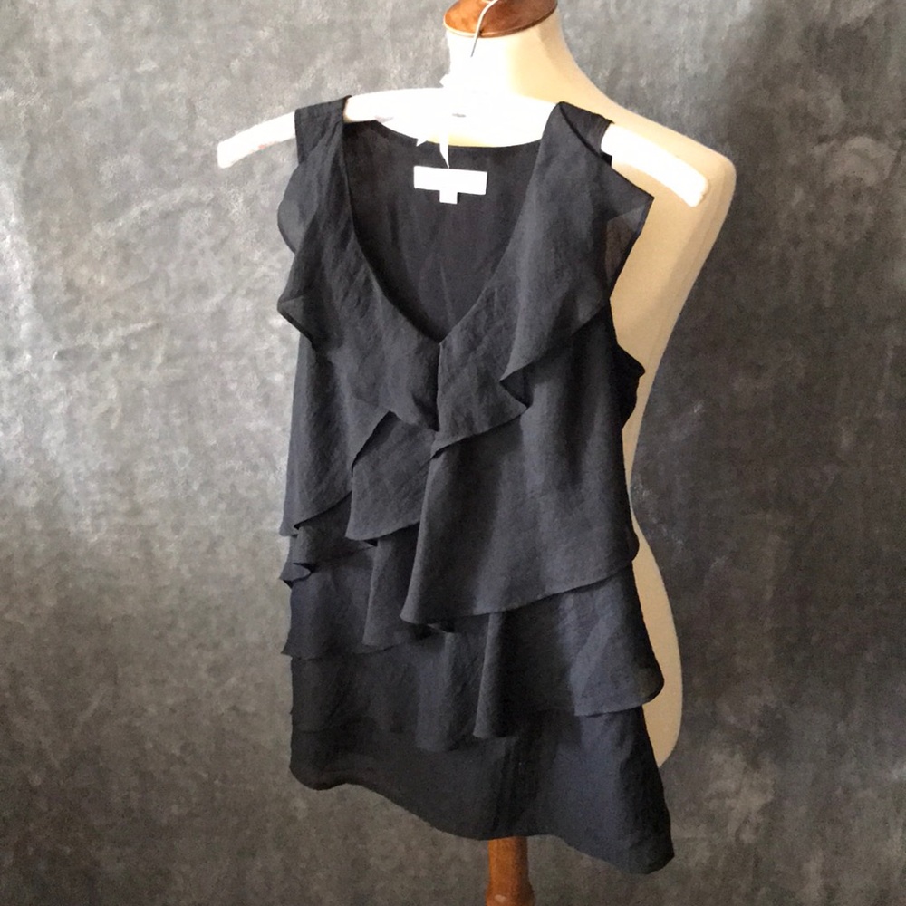 Ann Taylor LOFT Sleeveless Blouse Size XS